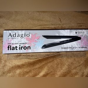 Mini flat iron adagio